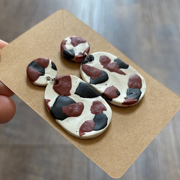 Leopard Print Dangle Polymer Clay Earrings - Picture 2 of 5